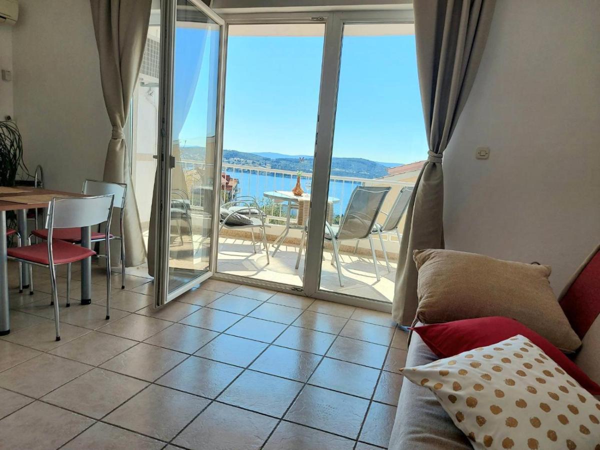 Apartments Jasna Trogir Eksteriør billede