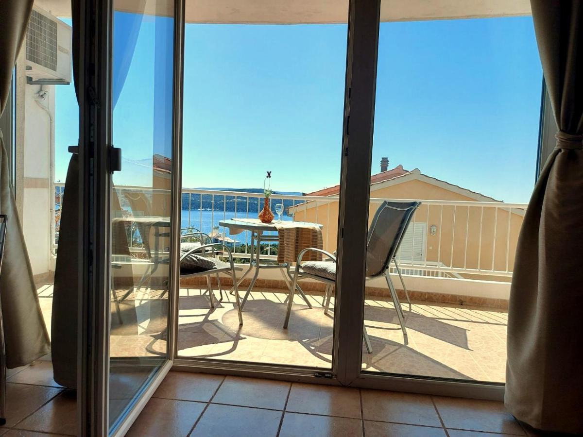 Apartments Jasna Trogir Eksteriør billede