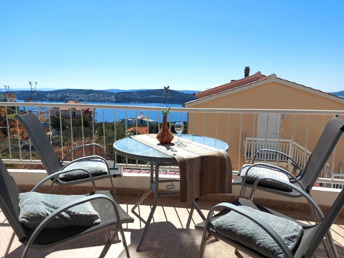 Apartments Jasna Trogir Eksteriør billede
