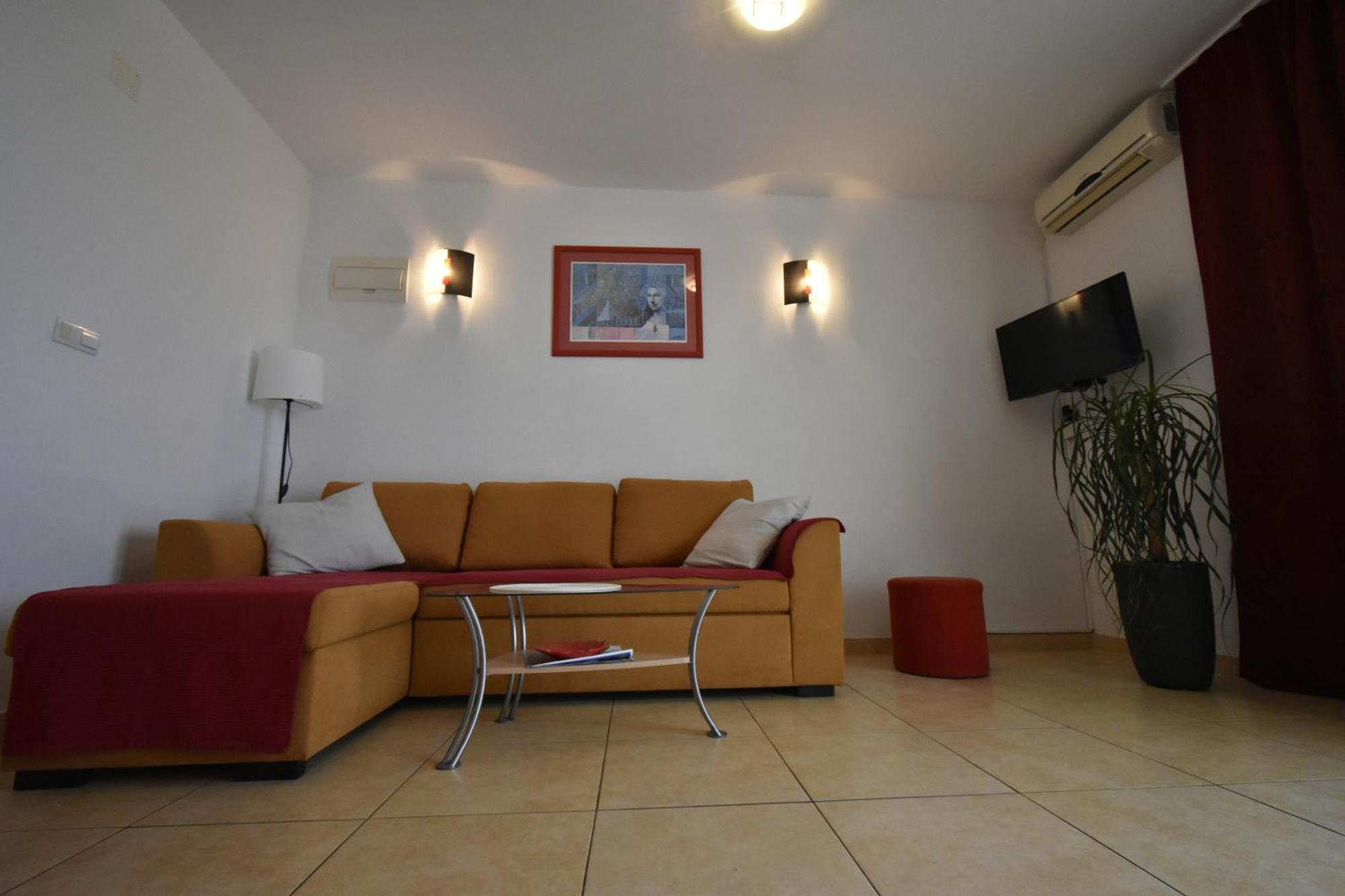 Apartments Jasna Trogir Eksteriør billede