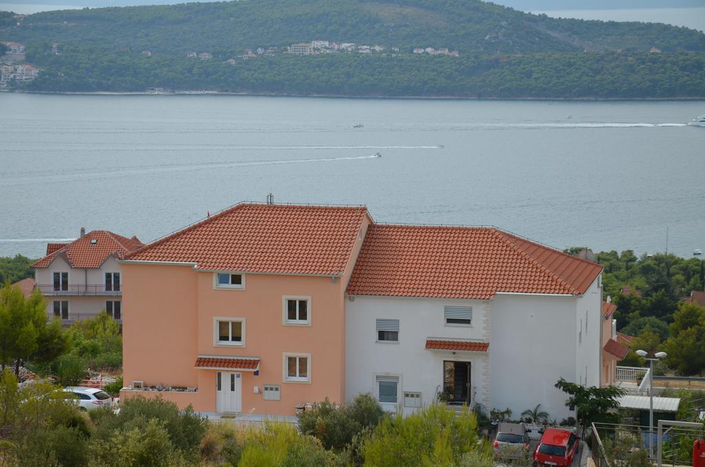Apartments Jasna Trogir Eksteriør billede