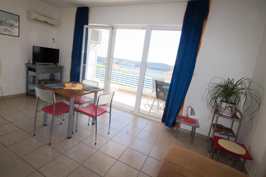 Apartments Jasna Trogir Eksteriør billede