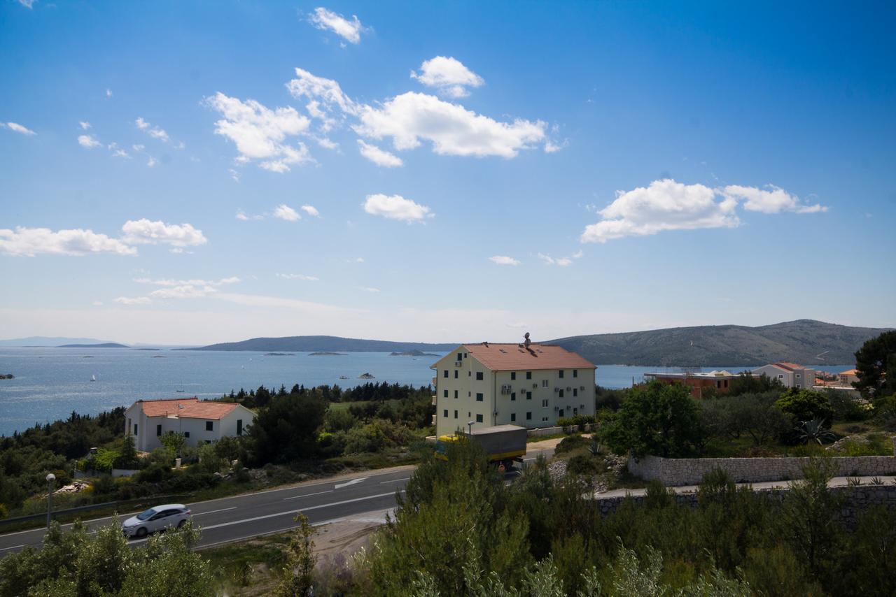 Apartments Jasna Trogir Eksteriør billede